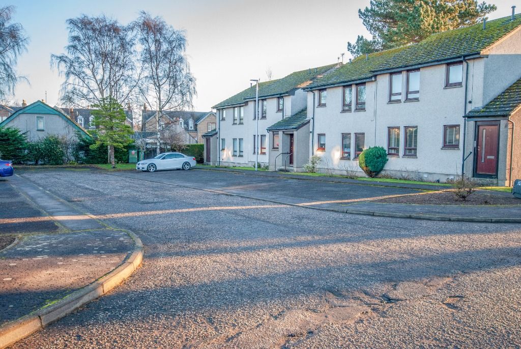 Property photo 2 of 15 Photo 2