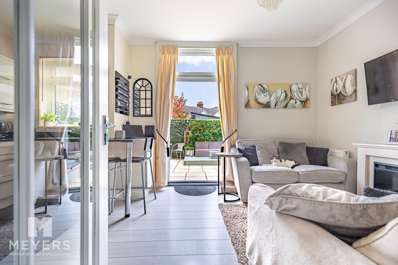 Property photo 3 of 12 Photo 12