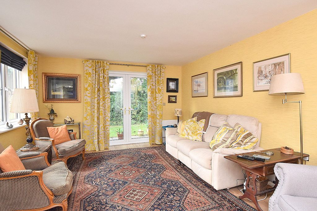 Property photo 3 of 18 Picture No. 23