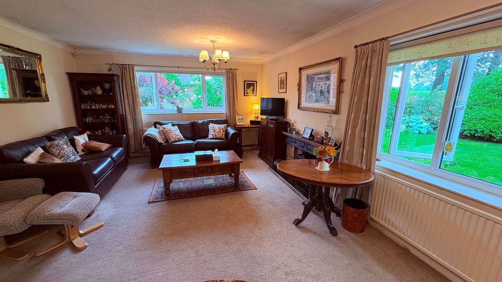 Property photo 3 of 30