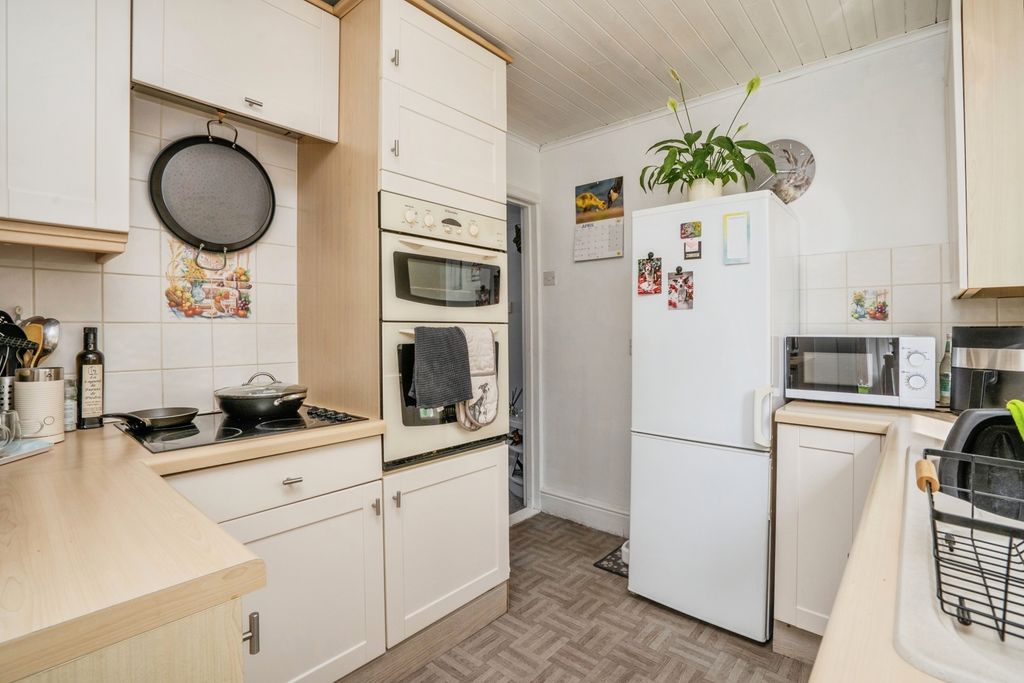 Property photo 3 of 17 Pbox-Img.Jpg