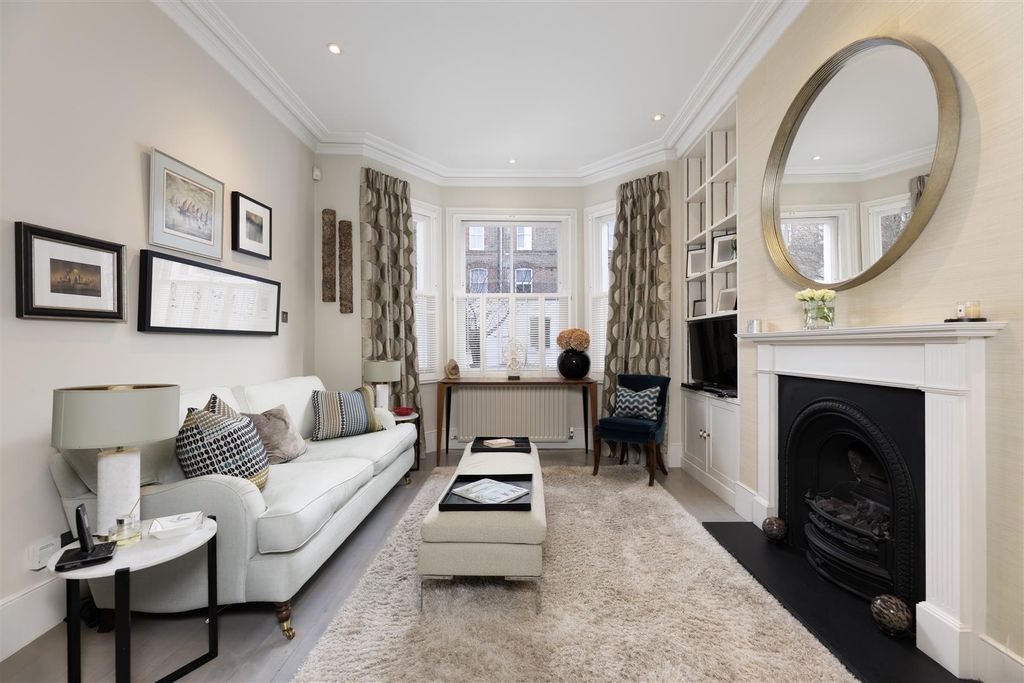 Property photo 3 of 16 Caithness Road