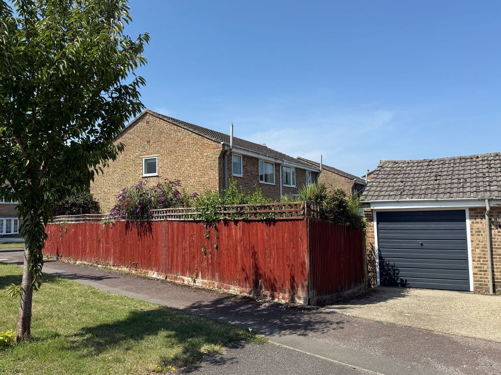 Property photo 2 of 15