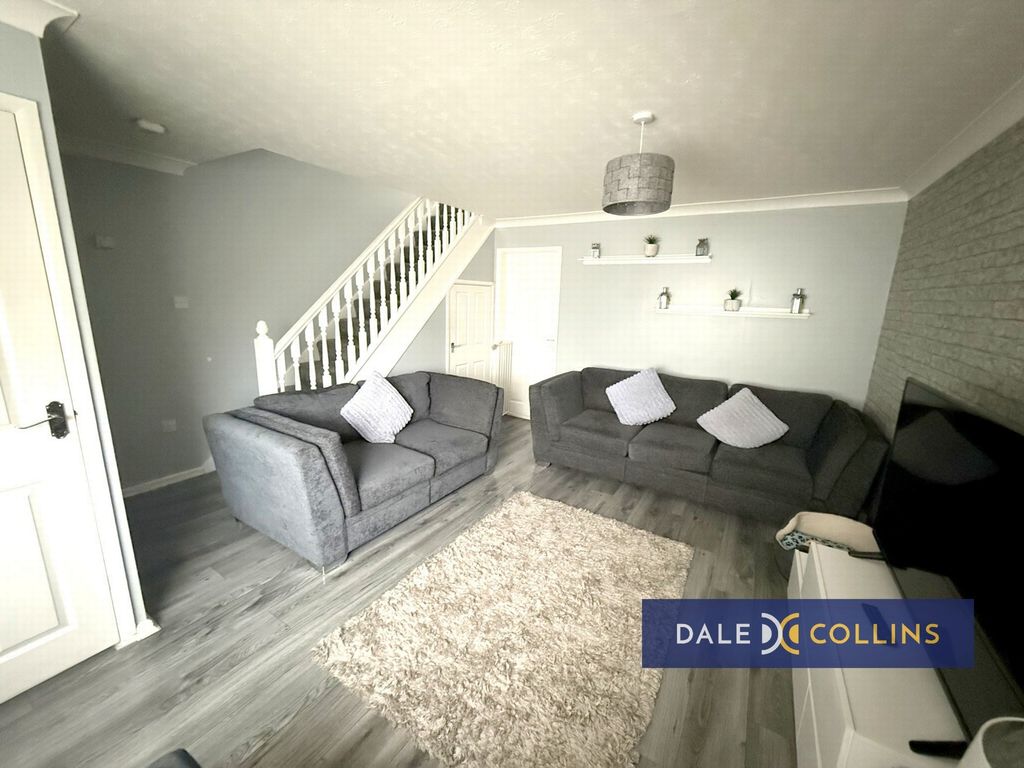 Property photo 3 of 14 Photo 13