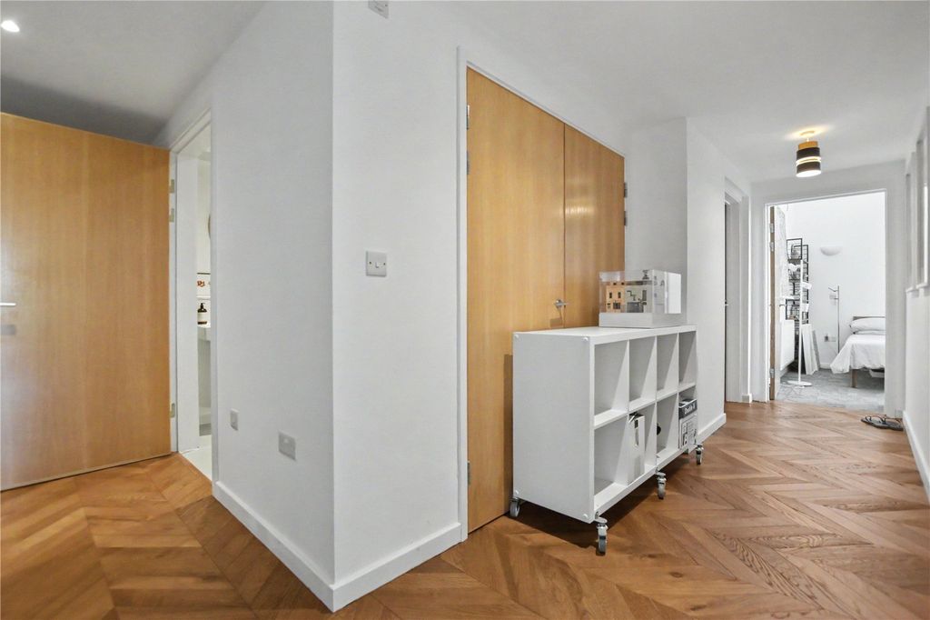 Property photo 2 of 17 Picture No. 04