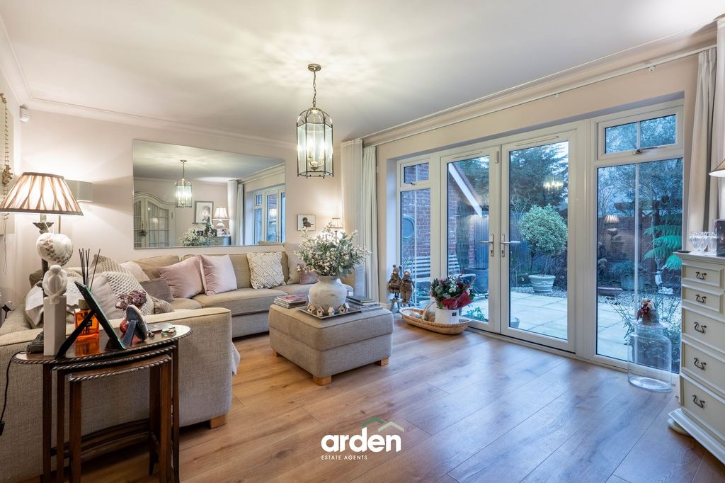 Property photo 3 of 10