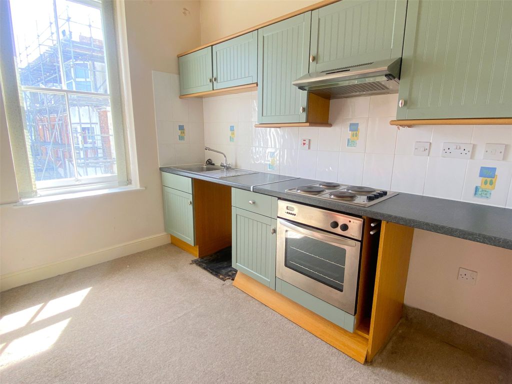 Property photo 2 of 14 Picture No. 04