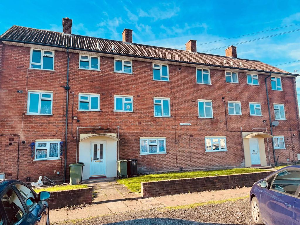 Property photo 2 of 12