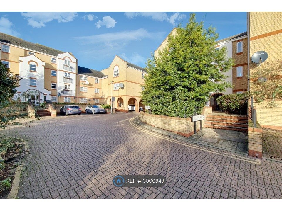 Property photo 3 of 11