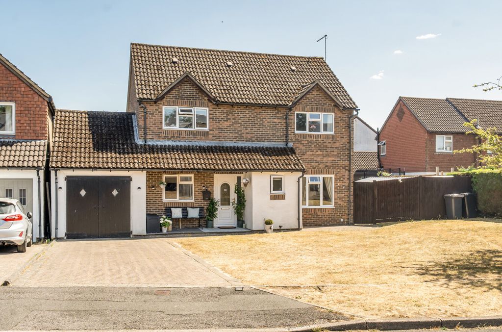 Property photo 1 of 22 1494221-3-6A5E514...