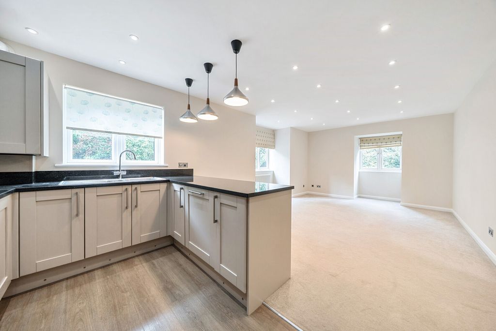 Property photo 2 of 10 1306048-5-68470A5...