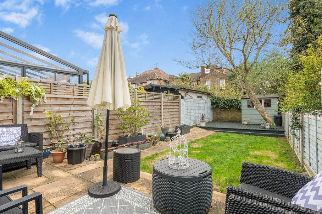 Property photo 2 of 12