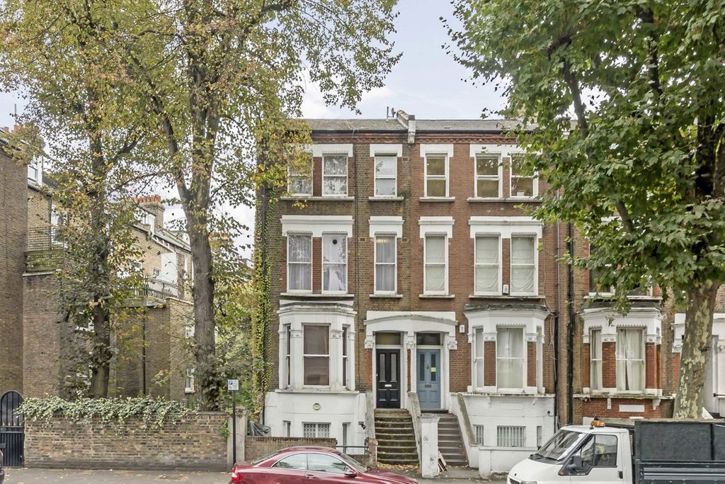 Property photo 1 of 6