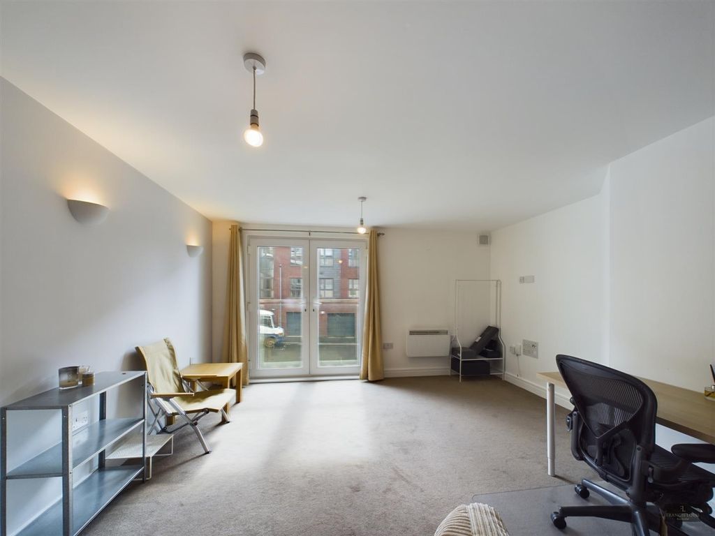 Property photo 1 of 5 Cam01856G0-Pr0158-Still004.Jpg