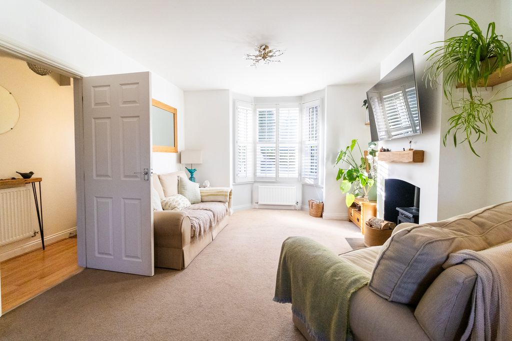 Property photo 3 of 27 Img_1415-Hdr