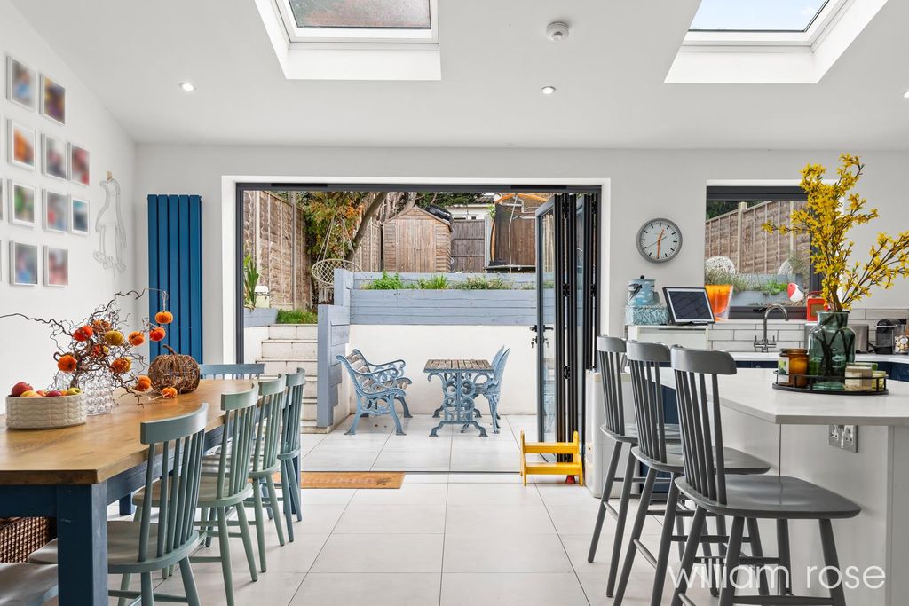 Property photo 1 of 22 Beechwooddrive_22.Jpg