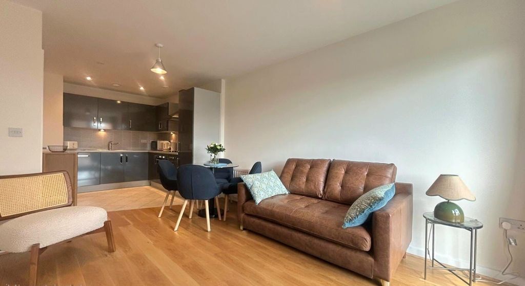 Property photo 3 of 9 Picture No. 11