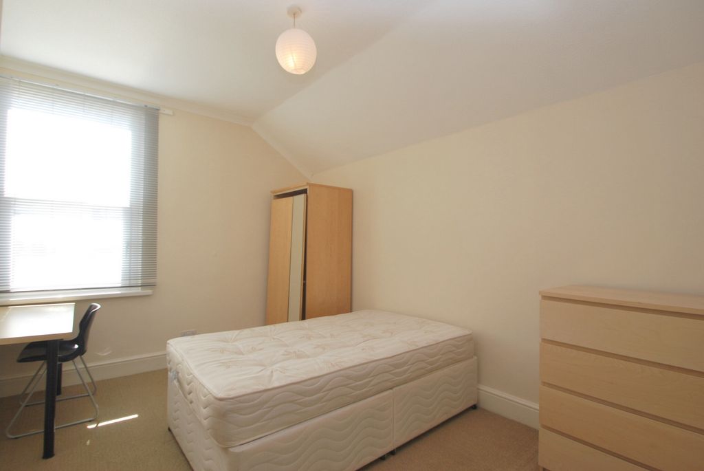 Property photo 3 of 11 Photo 3