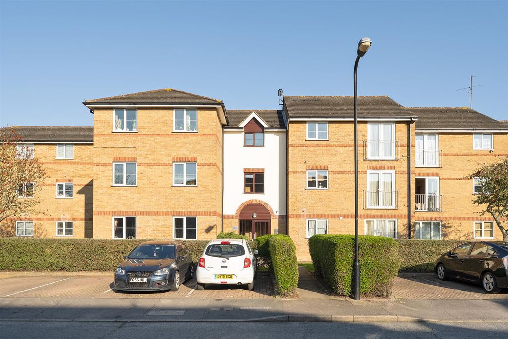 Property photo 1 of 14 Outside.Jpg