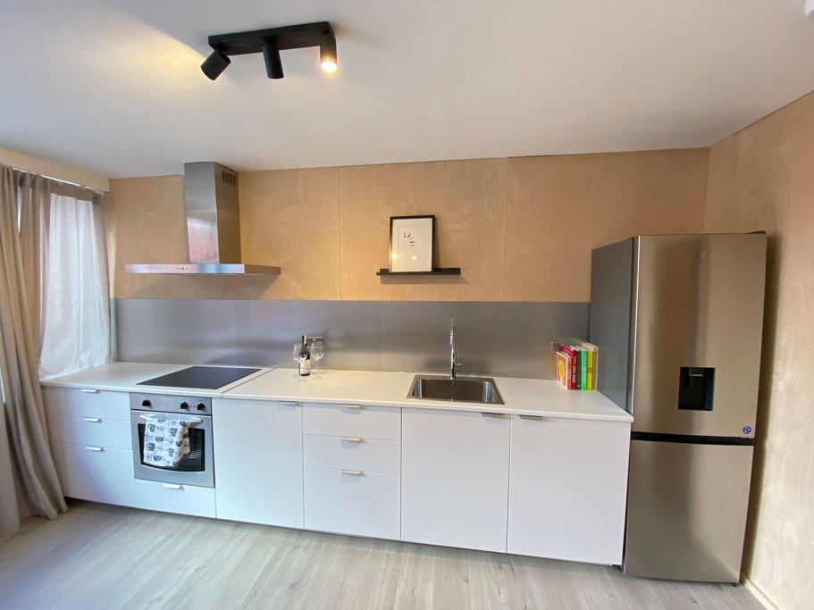 Property photo 2 of 9 Jpg