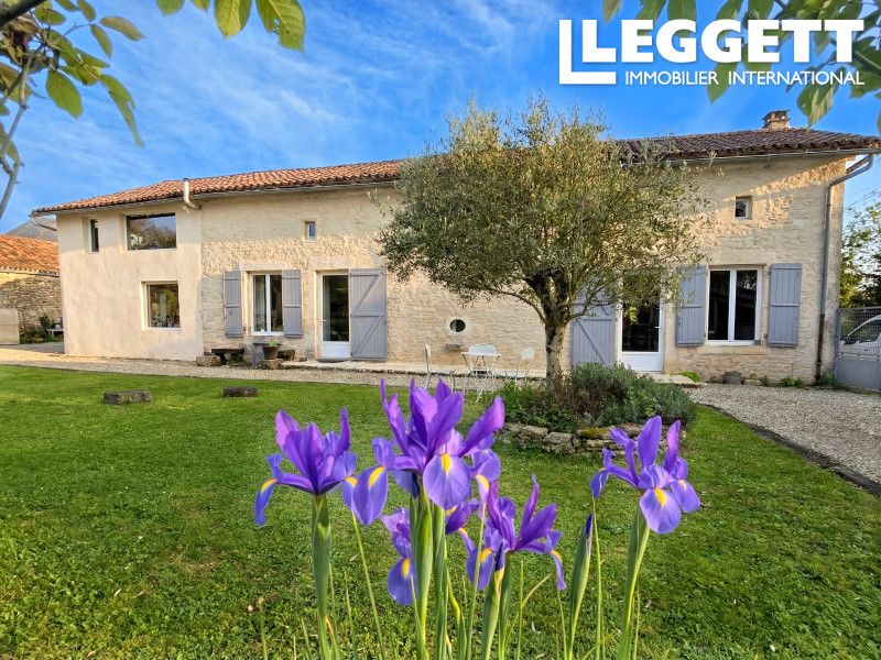 Property photo 2 of 10