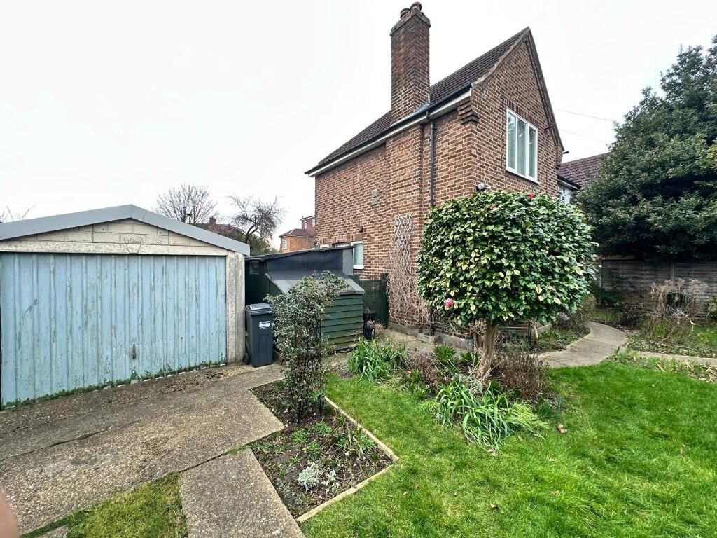 Property photo 3 of 19