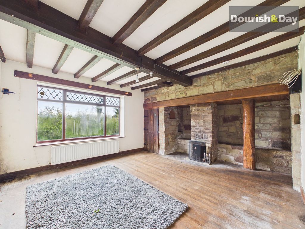 Property photo 2 of 32