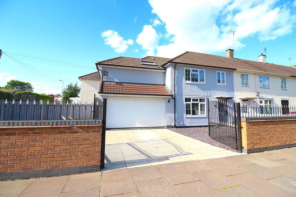 Property photo 1 of 23