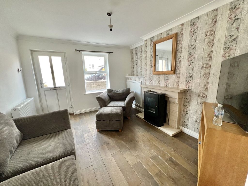 Property photo 2 of 6 Picture No. 01