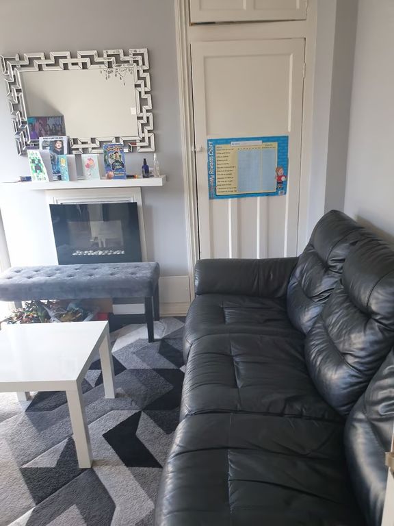 Property photo 2 of 4