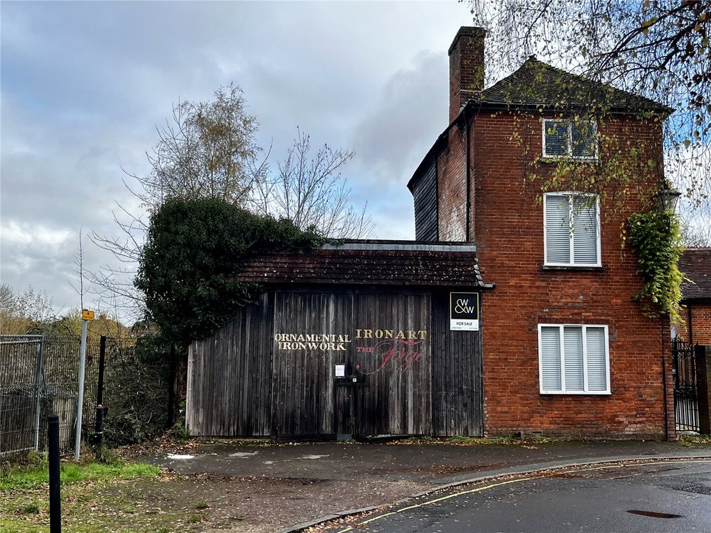 Property photo 1 of 2 Picture No. 01