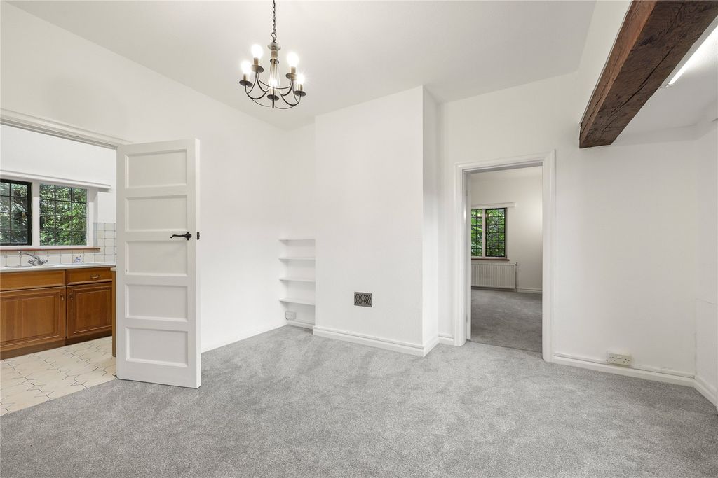 Property photo 3 of 19 Picture No. 11