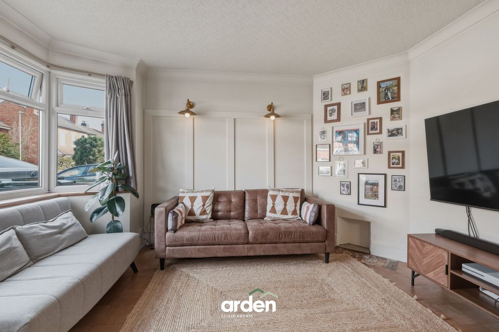 Property photo 2 of 10