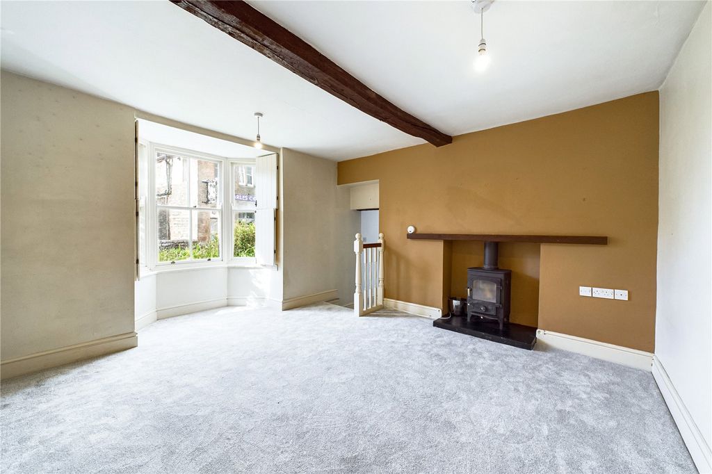 Property photo 2 of 26 Picture No. 25