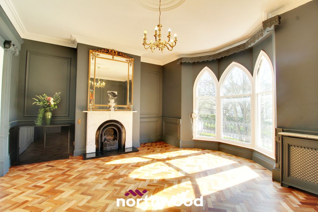 Property photo 3 of 26