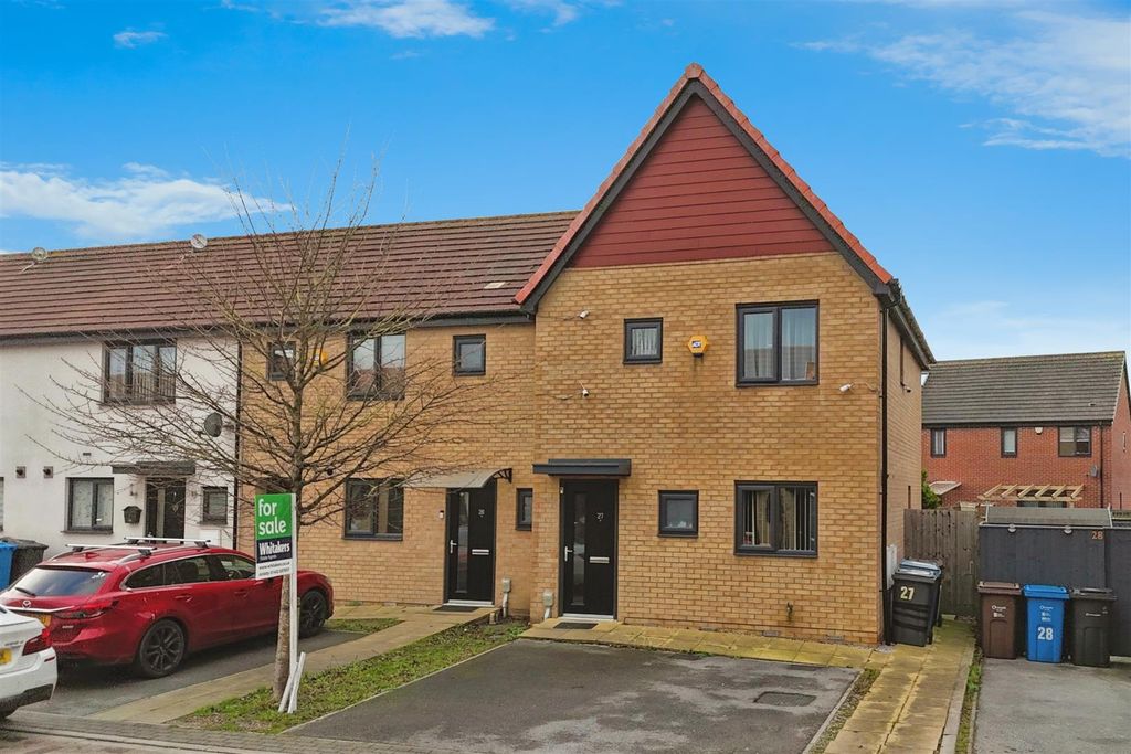 Property photo 1 of 13 Front External