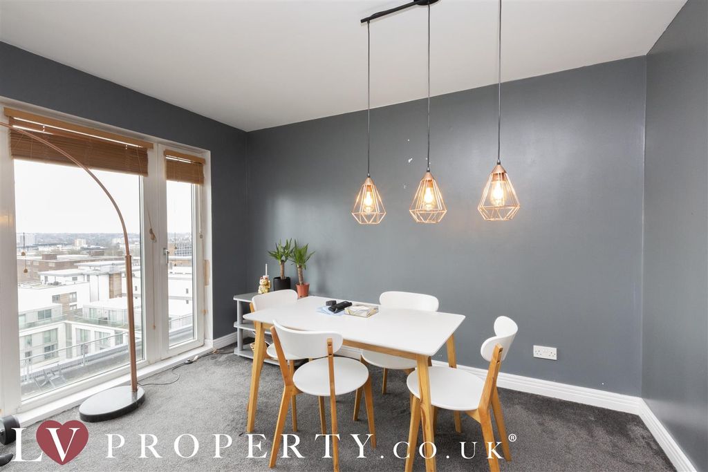 Property photo 2 of 14 N10.Jpg