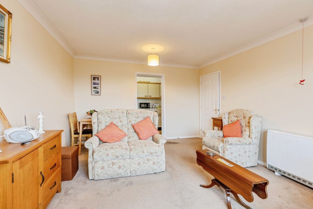 Property photo 3 of 13 Pbox-Img.Jpg