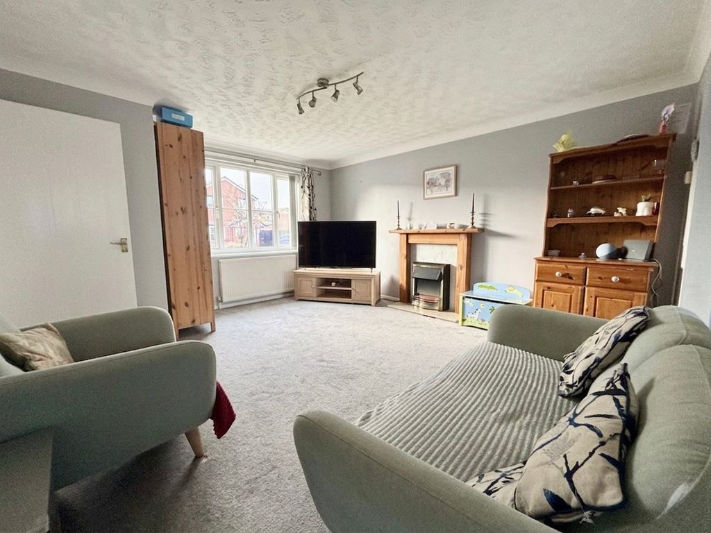 Property photo 3 of 18 Photo #3