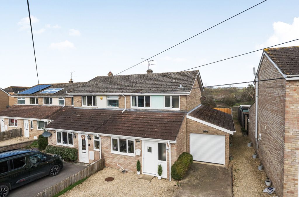 Property photo 1 of 24 1416921-1-699dc0F...