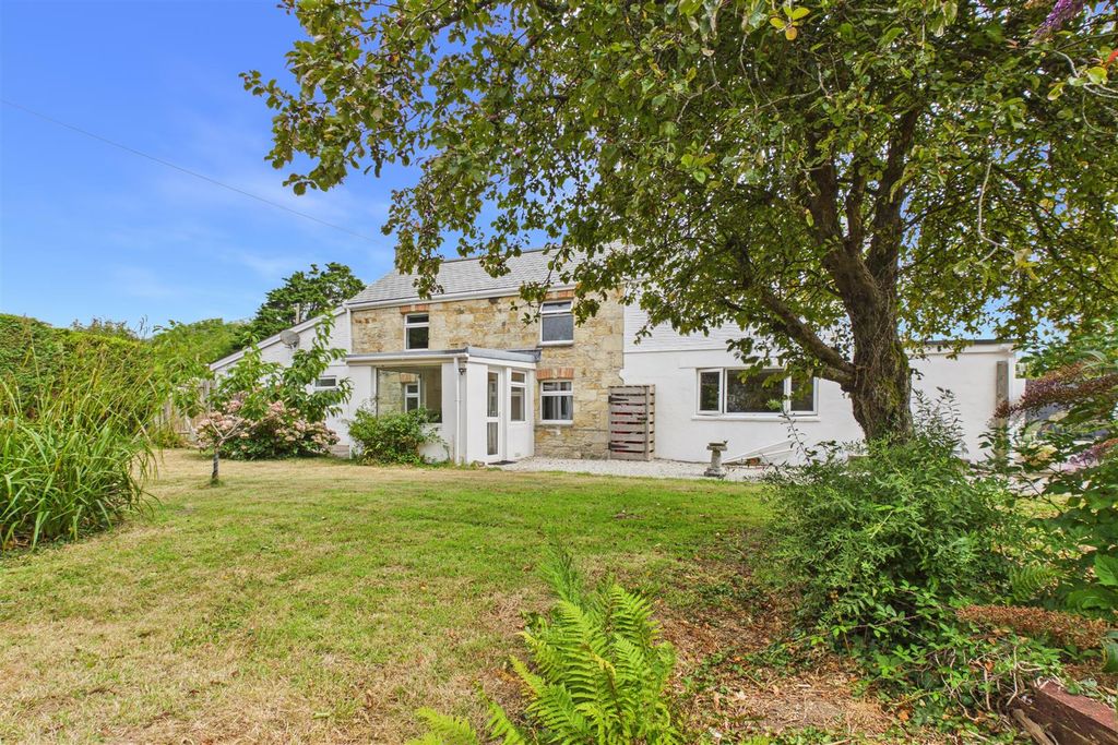 Property photo 1 of 39 Higher Well Farm