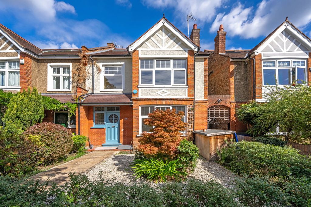Property photo 1 of 34