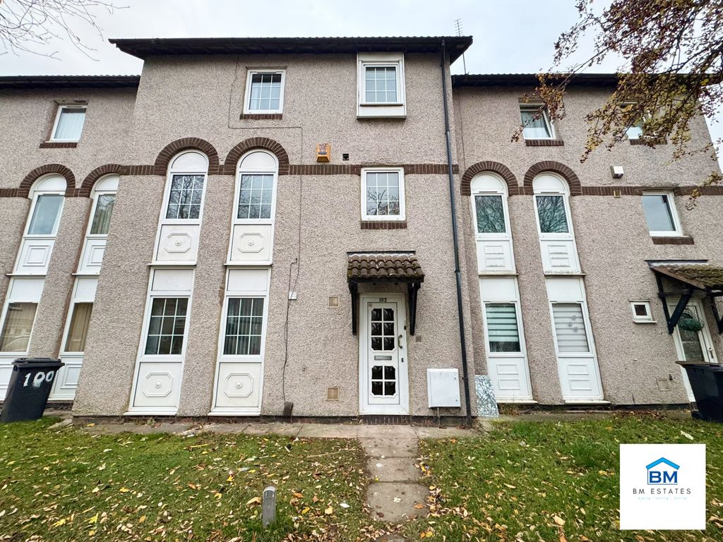 Property photo 1 of 8 Front