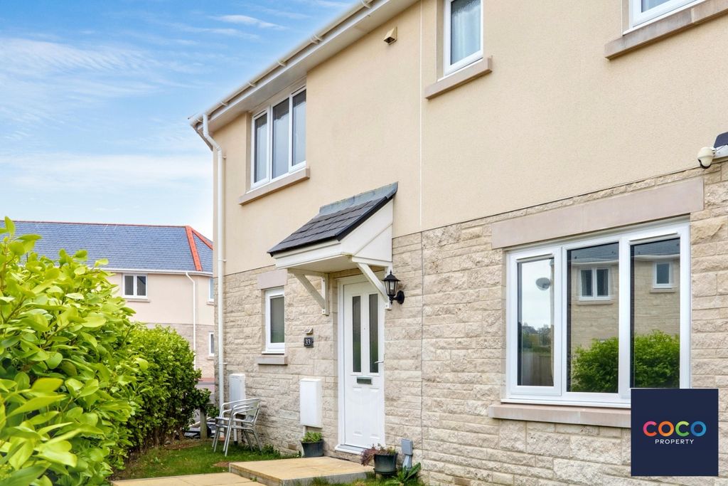 Property photo 1 of 11 5055752