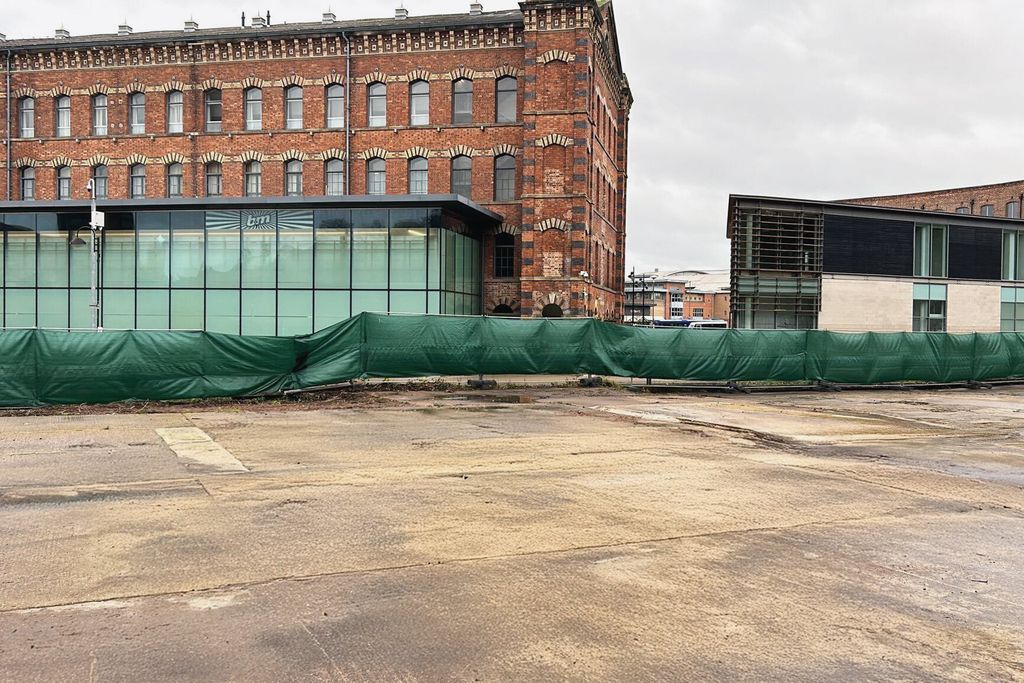 Property photo 3 of 10