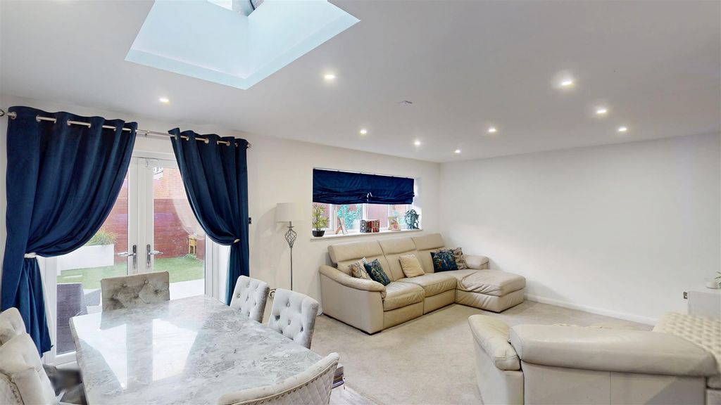 Property photo 1 of 35 11042025_232928.Jpg