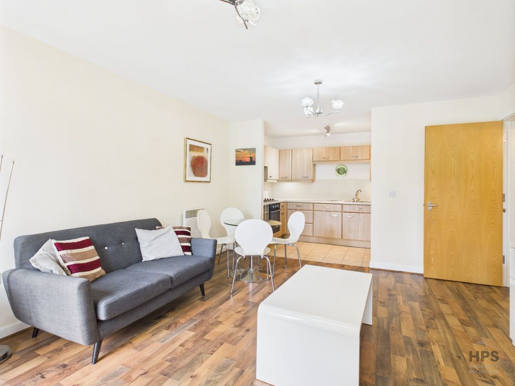 Property photo 1 of 19