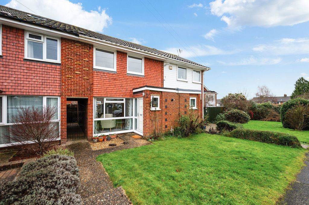 Property photo 1 of 18