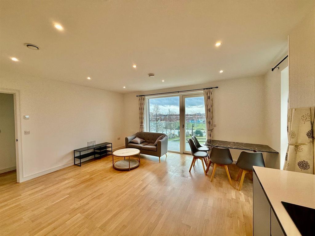 Property photo 3 of 15 Img_2173.Jpeg