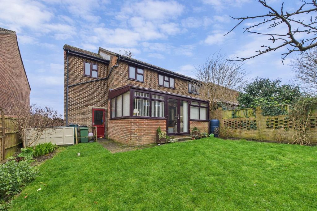 Property photo 1 of 20